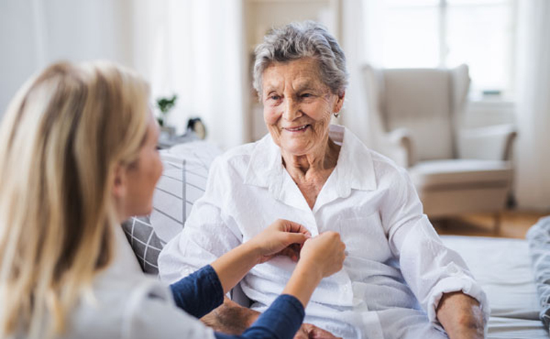 Senior en maison de retraite